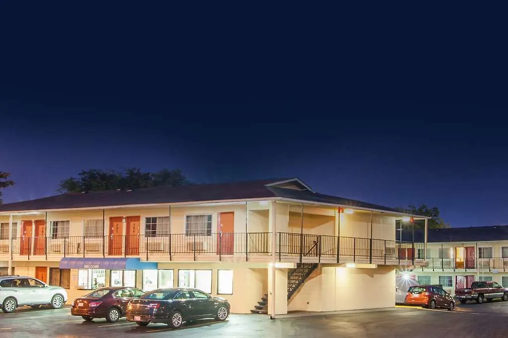 Rodeway Inn Nashville Airport South 2*,